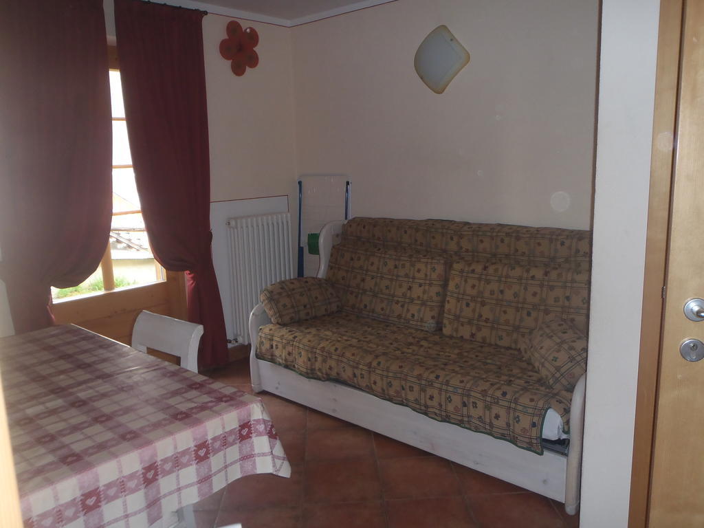 Baita La Broina Livigno Chambre photo