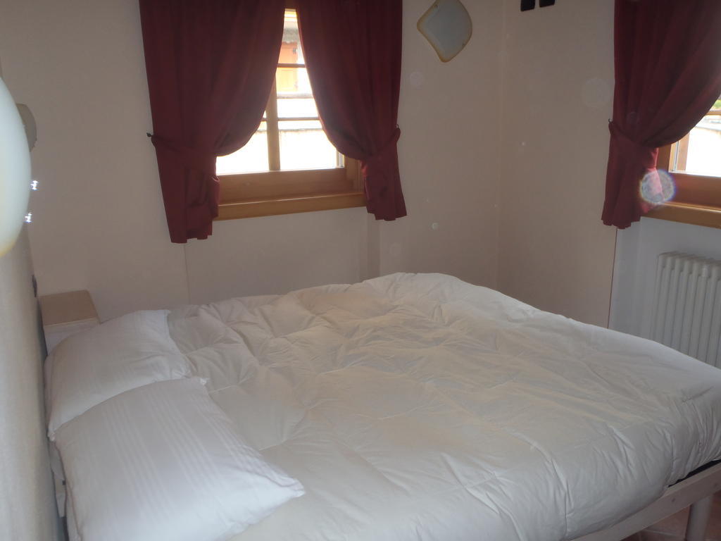 Baita La Broina Livigno Chambre photo