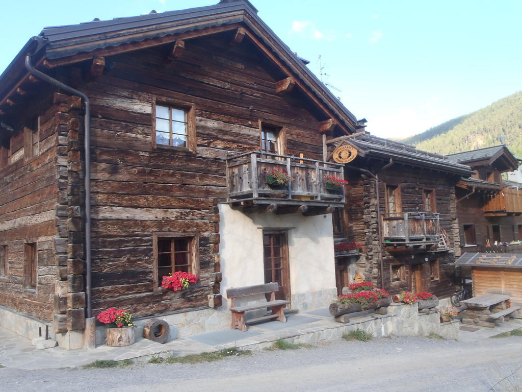 Baita La Broina Livigno Chambre photo